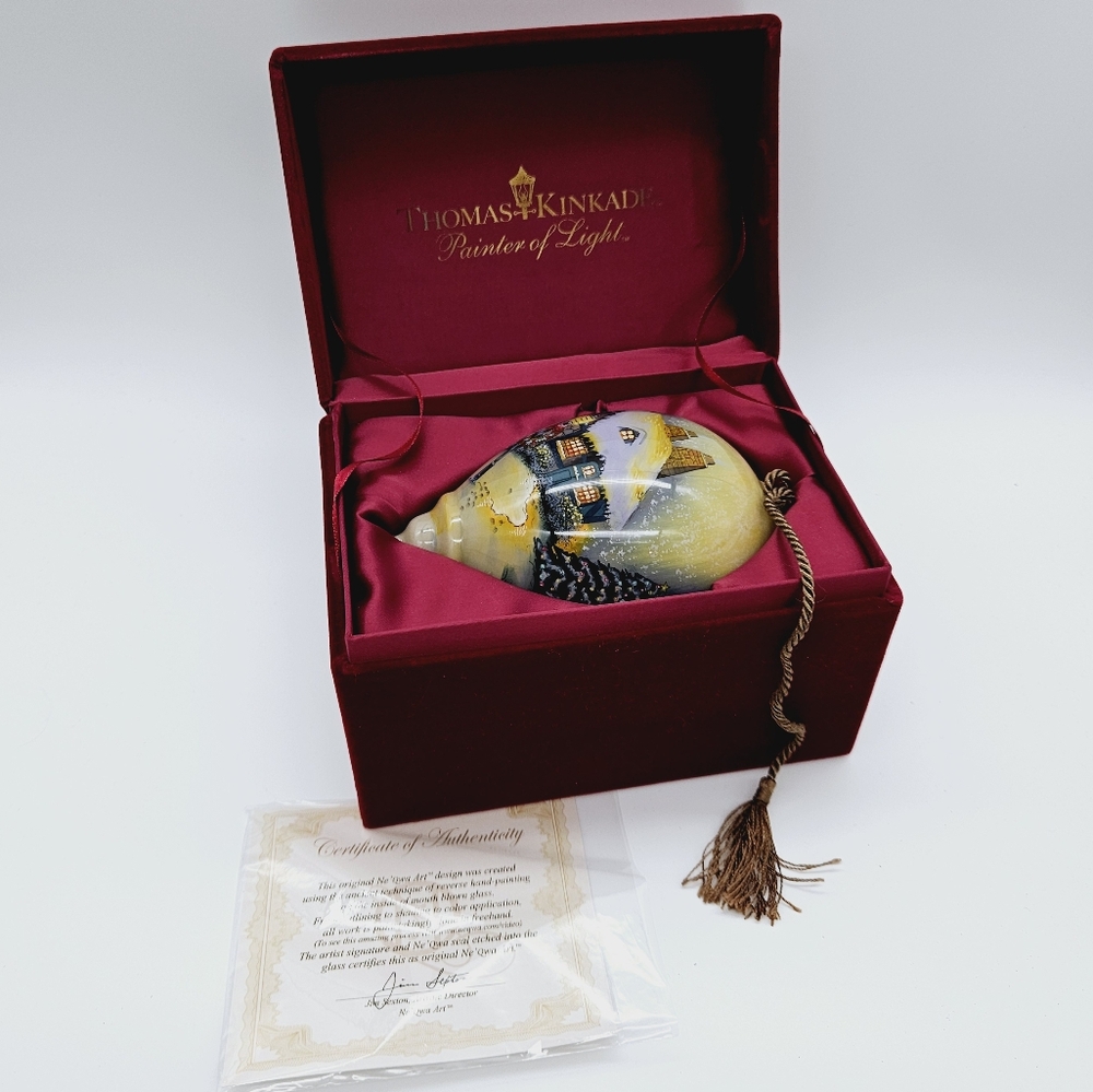 NE'QWA ART | "Stonehearth Hutch" 7000719 Thomas Kinkade Christmas ornament